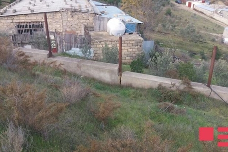 Bayıl yenidən sürüşdü 