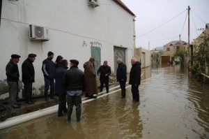 Sulutəpədə həyətləri su basdı