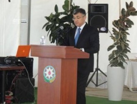 Əbülfəz Məlikov kimyəvi yumurtaları: Genefondumuz pul naminə məhv edilir - Video