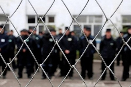 Амнистия в Азербайджане коснется 1500 заключенных