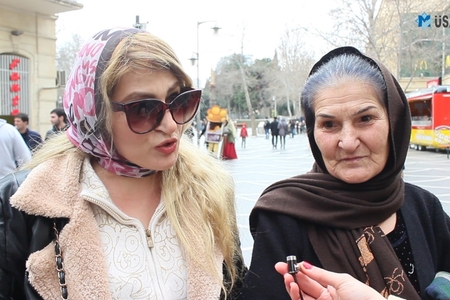 Bakı sakinləri və turistlər su çərşənbəsini necə keçirir - video sorğu