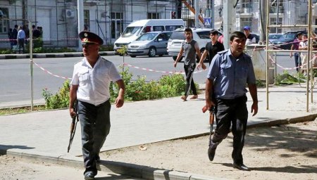 20 polis işçisi artıq çəkiyə görə işdən çıxarıldı