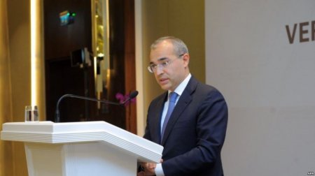 Mikayıl Cabbarov: Vergidə korrupsiyanın kökünün kəsilməsi üçün bütün resursları səfərbər edəcəyik