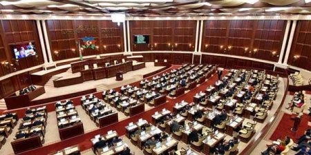 Deputatların pensiyaları artırılır