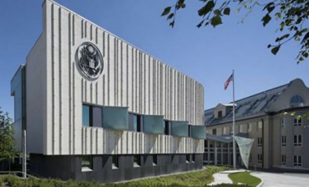 ABŞ-ın Monteneqrodakı səfirliyi qarşısında partlayış — 1 ölü