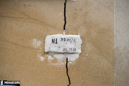 Evi məzar olan şəhidlərin həyatı təhlükə ilə üz-üzə qalıb – Sürüşmə Şəhidlər Xiyabanının qapısına dayanıb – FOTOLAR