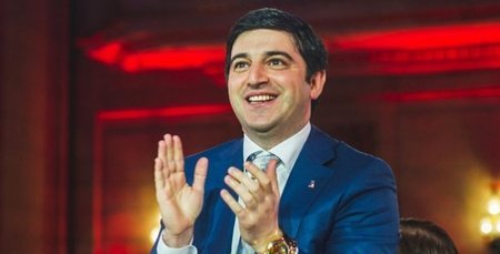 Anar Məmmədovun Bakıya qayıtmamasının ilginc səbəbi - İDDİA