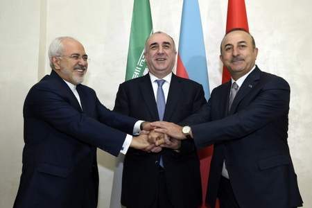 Üç ölkənin xarici işlər naziri bu gün Bakıda görüşür