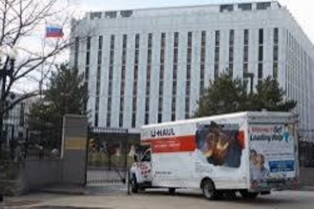 ABŞ rusiyalı diplomatlara bir həftə vaxt verdi