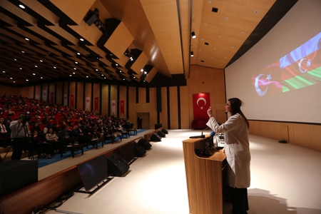 Qənirə Paşayeva Türkiyədə Qarabağ problemi və 31 Mart soyqırımı ilə bağlı konfrans keçirib - FOTOLAR, VİDEO