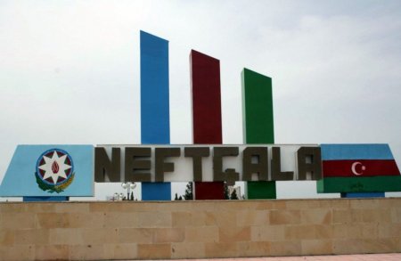 İsmayıl Vəliyevin antirekordu: 11111 hektardan 8000 ton pambıq