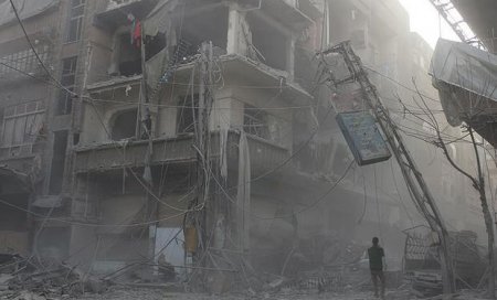 Əsəd Şərqi Qutada yaşayış məntəqələrini vurdu — 38 nəfər həlak oldu