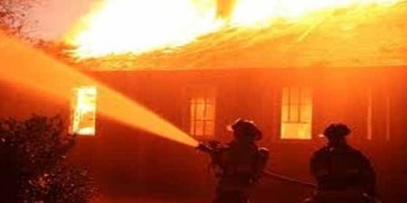 Qəbələdə məktəb yandı