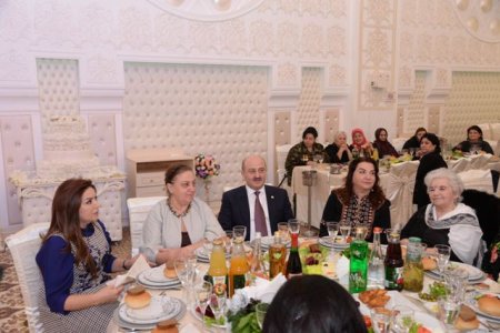 Nəsimi rayonunda Qadınlar günü qeyd olunmuşdur