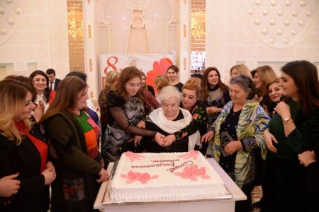 Nəsimi rayonunda Qadınlar günü qeyd olunmuşdur