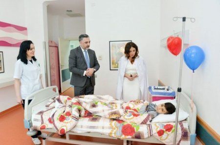 Birinci vitse-prezident Mehriban Əliyeva Talassemiya Mərkəzində olub - FOTO