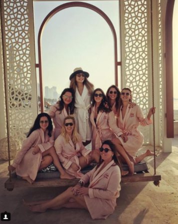 Türkiyənin qəzaya uğrayan təyyarəsində ölənlərdən daha biri iş adamının qızı imiş - TƏFƏRRÜAT