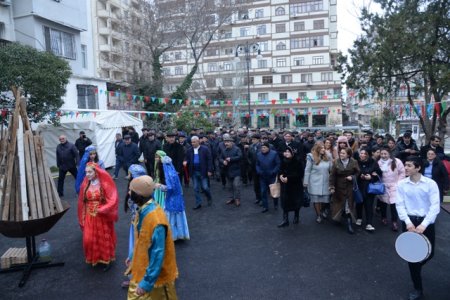 Nəsimi rayonunda Novruz bayramı ərəfəsində növbəti “Abad həyət” sakinlərin istifadəsinə verildi