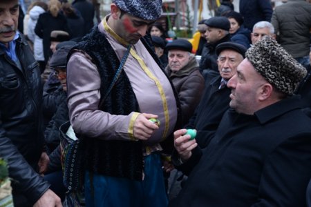 Nəsimi rayonunda Novruz bayramı ərəfəsində növbəti “Abad həyət” sakinlərin istifadəsinə verildi