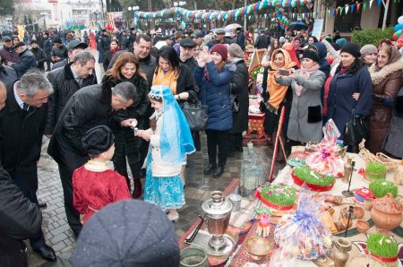 Nərimanov rayonunda Novruz bayramı münasibəti ilə təntənəli bayram tədbiri keçirilib