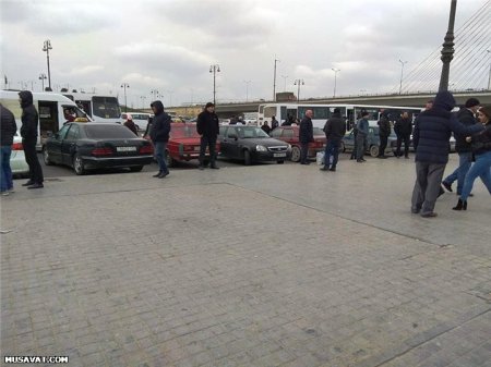 “Koroğlu” metrostansiyası qarşısında xaos: kimdir günahkar? - REPORTAJ