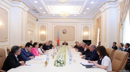 “Exit-poll” keçirəcək təşkilatlar qeydə alınıb