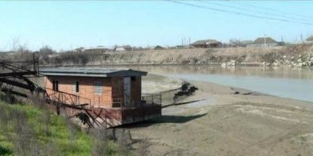 Kür çayının səviyyəsi aşağı düşüb