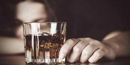 Azərbaycanda nə qədər alkoqol asılılığı olan qadın var?
