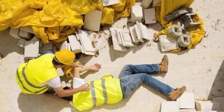 Neftçalada tikintidə bədbəxt hadisə: Ölən və yaralanan var