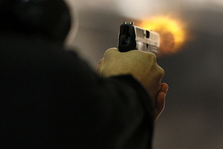 İstanbulda atışma: polis əməkdaşı yaralanıb İstanbulda atışma: polis əməkdaşı yaralanıb