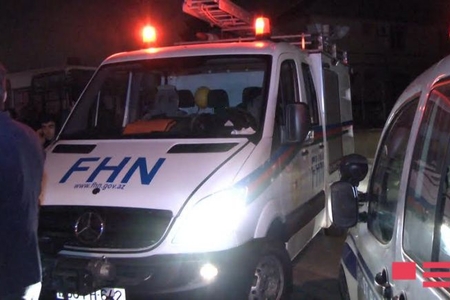 Bakıda mənzildə köməksiz qalan 2 azyaşlı xilas edilib