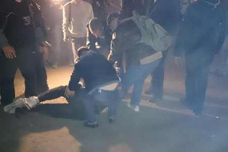 Ağdaşda gənc tanımadığı şəxslər tərəfindən döyülüb