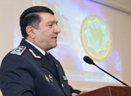 Miqrasiya Xidməti: rəis Firudin Nəbiyevin qohumlarının təltifi, 3 manatlıq əməliyyatlar və... - Xidmətdə nələr yaşanır? Miqrasiya Xidməti: rəis Firudin Nəbiyevin qohumlarının təltifi, 3 manatlıq əməliyyatlar və... - Xidmətdə nələr yaşanır?