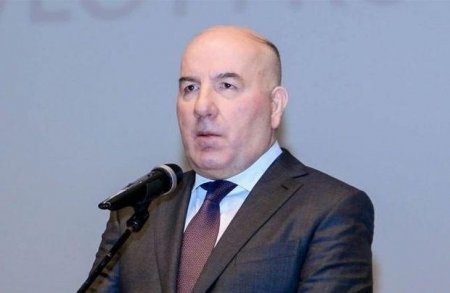 Baş bankirin ayağına yazılan 750 milyon... - Hələ də susur...