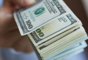 Dolların qiyməti dəyişmədi - RƏSMİ MƏZƏNNƏ Dolların qiyməti dəyişmədi - RƏSMİ MƏZƏNNƏ