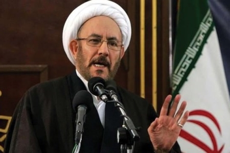 “Azərbaycanlılar farsdır” açıqlamasına sərt reaksiyalar “Azərbaycanlılar farsdır” açıqlamasına sərt reaksiyalar