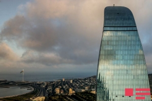 В Баку температура понизится на 4–7 градусов, в некоторых районах ожидаются дожди и град - ПРЕДУПРЕЖДЕНИЕ