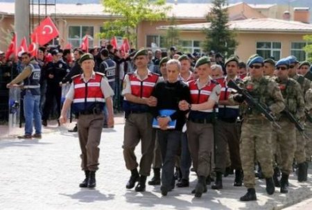 Türk generallar ömürlük həbs olundu
