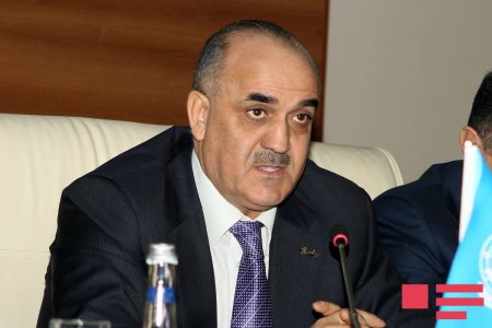 Səlim Müslümov vəzifəsindən azad edildi