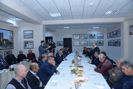 Nəsimi rayon İcra Hakimiyyətində Çernobıl əlilləri ilə görüş keçirilmişdir - FOTOLAR