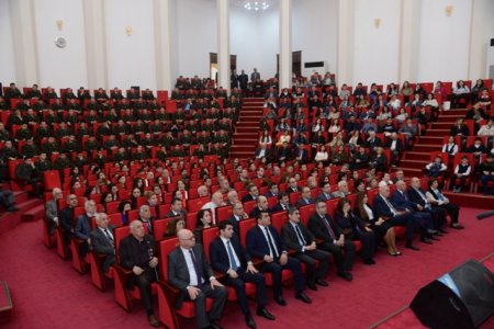 Nəsimi rayonunda görkəmli oftalmoloq-alim, akademik Zərifə Əliyevanın xatirəsinə həsr edilmiş tədbir keçirilmişdir - FOTOLAR
