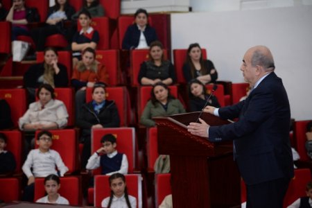 Nəsimi rayonunda görkəmli oftalmoloq-alim, akademik Zərifə Əliyevanın xatirəsinə həsr edilmiş tədbir keçirilmişdir - FOTOLAR