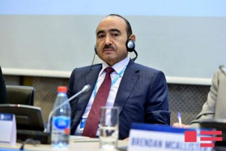 “Gələn qonaqlar ac yola salınmalıdır?” - Prezidentin köməkçisindən sərt reaksiya