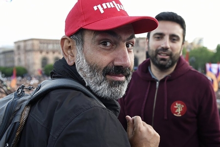 Erməni inqilabçısı Azərbaycanı hədələdi - savaş qaçılmaz olacaq