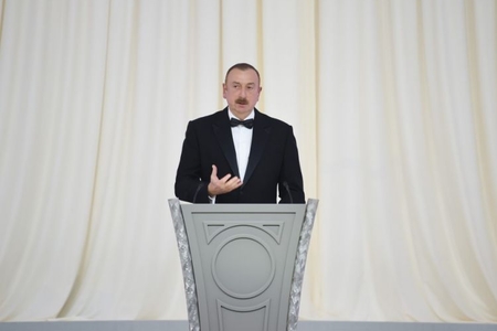 Prezident İlham Əliyev Azərbaycan bayrağının Şuşa və Xankəndidə qaldırılacağını vəd etdi