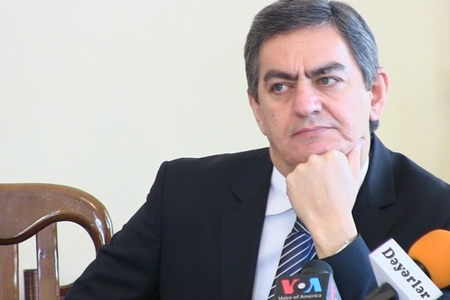 Qərb Əli Kərimlini dəftərindən sildimi...