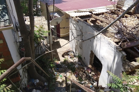 Bayıl yenə sürüşdü, sakinlər təşviş içində - REPORTAJ Bayıl yenə sürüşdü, sakinlər təşviş içində - REPORTAJ