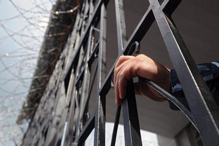 Əfv üçün müraciət edənlərin siyahısı Prezidentə təqdim edildi Əfv üçün müraciət edənlərin siyahısı Prezidentə təqdim edildi