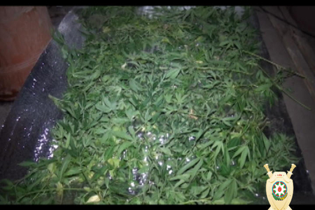 Balakəndə narkotik maddələrin emal edildiyi qeyri-qanuni laboratoriya aşkar edilib (FOTO) Balakəndə narkotik maddələrin emal edildiyi qeyri-qanuni laboratoriya aşkar edilib (FOTO)