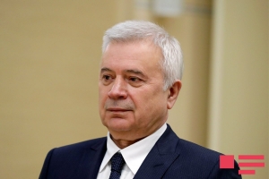 LUKOİL ведет переговоры с SOCAR о разработке месторождений Умид и Бабек LUKOİL ведет переговоры с SOCAR о разработке месторождений Умид и Бабек